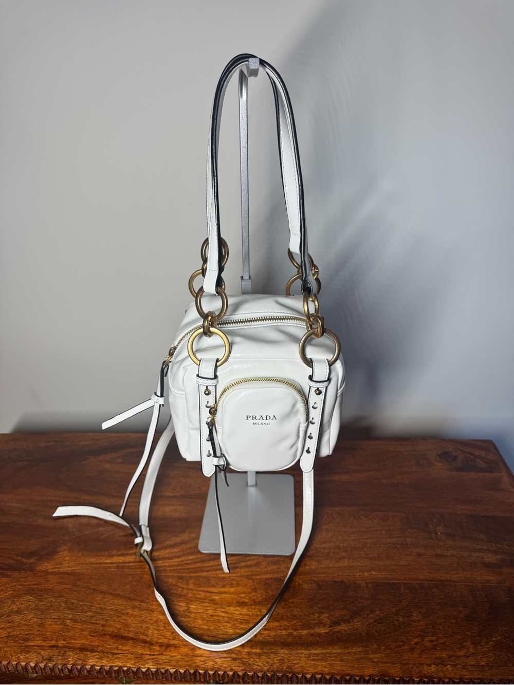 White Crossbody with Gold Ring Accents. No Brand.